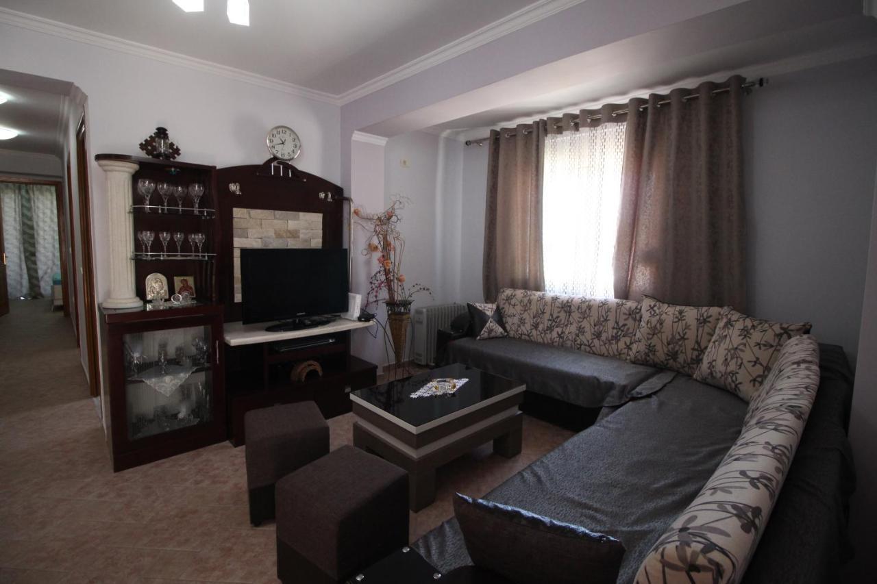 Irina Home Sarande Bagian luar foto