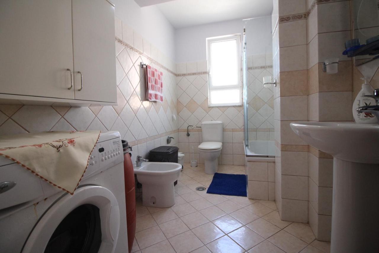 Irina Home Sarande Bagian luar foto